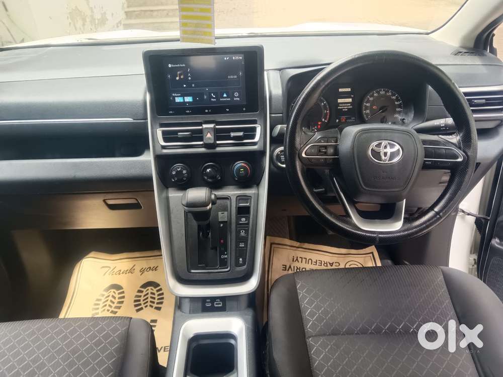 Toyota Innova Hycross 2.0 Gx 8 Str, 2024, Petrol