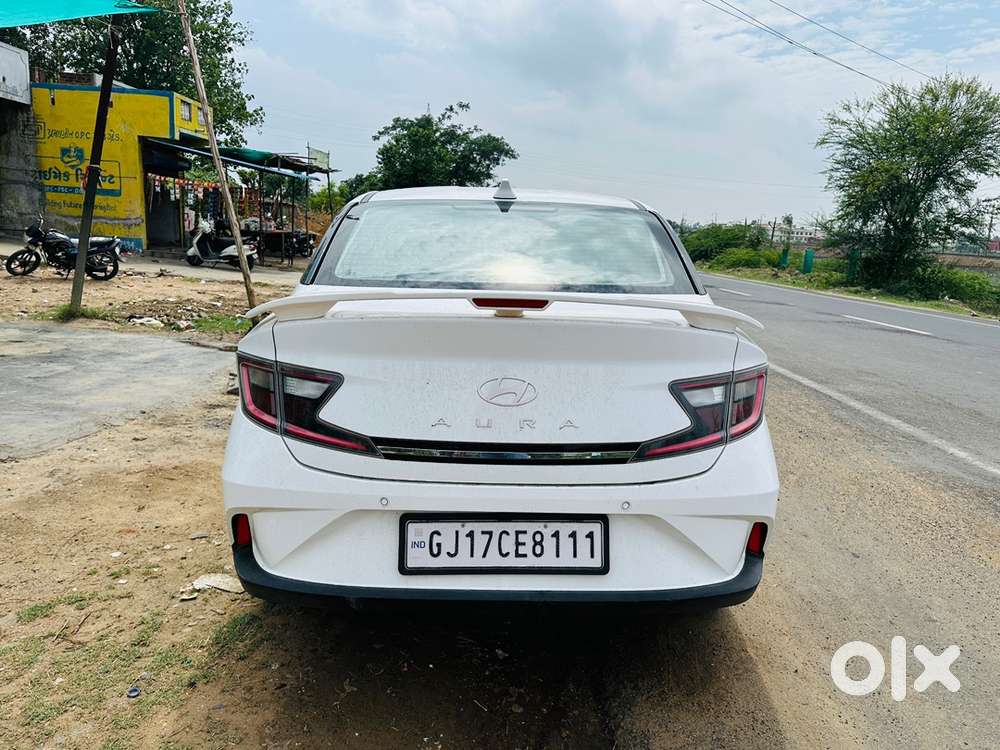 Hyundai Aura 2023 Car
