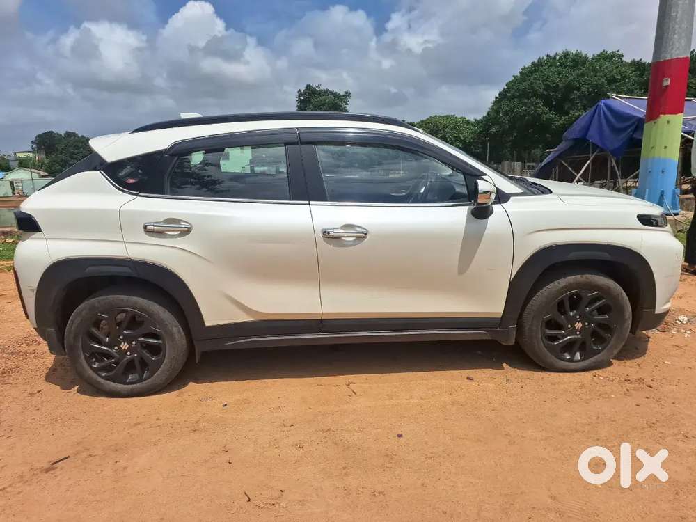 Maruti Suzuki Fronx 2023 Petrol 25800 Km Driven