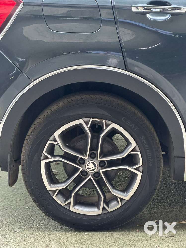 Skoda Kushaq 1.0 Tsi Style At, 2021, Petrol