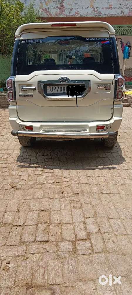 Mahindra Scorpio Classic 2016 Diesel 124500 Km Driven