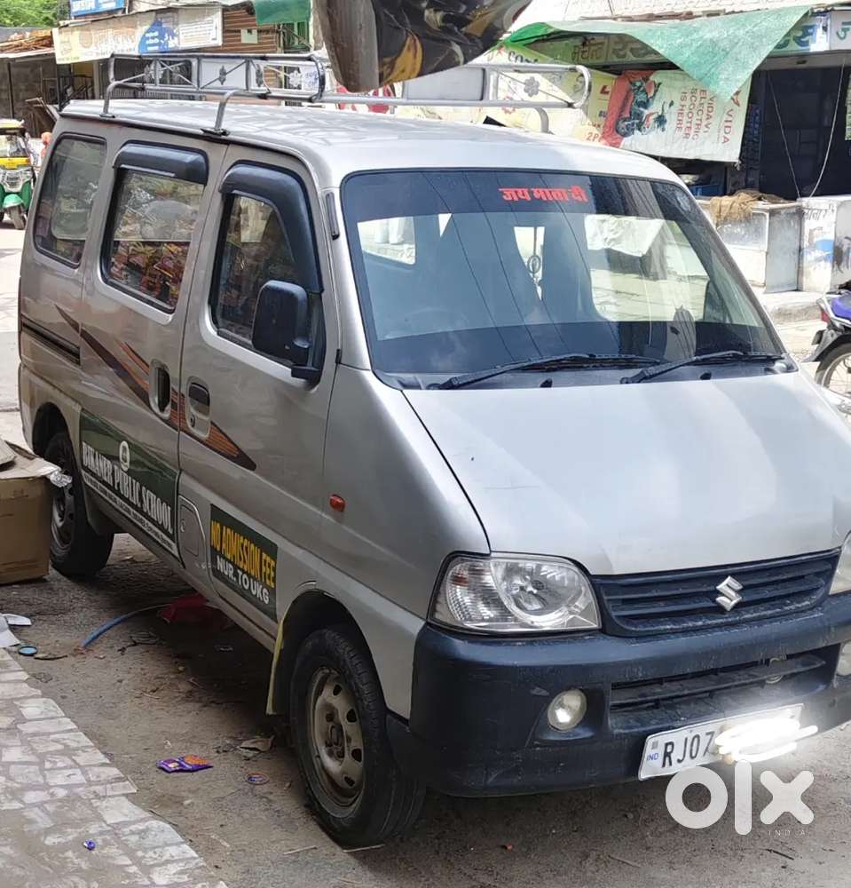 Maruti Suzuki Eeco 2017 Lpg Well Maintained