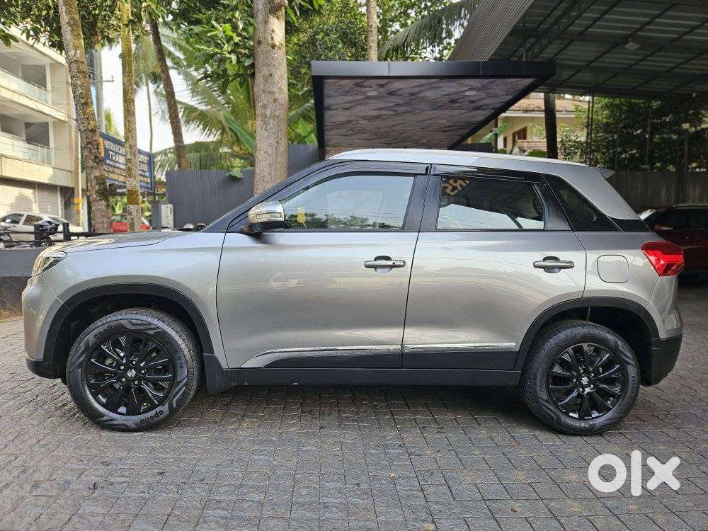 Maruti Suzuki Brezza 1.5 Zxi Smart Hybrid, 2020, Petrol
