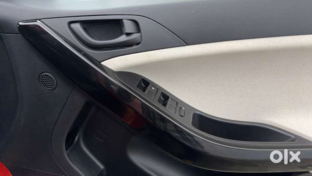 Tata Curvv Pure Plus 1.2 Revotron Petrol 7dca, 2025, Petrol