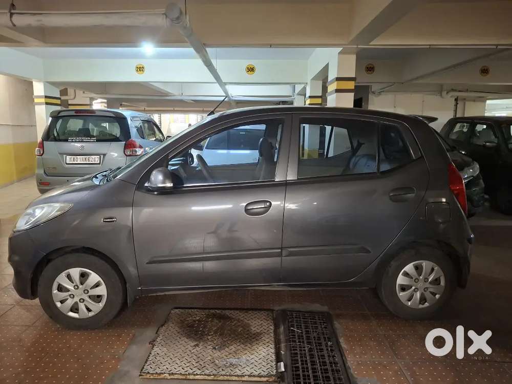 Hyundai I10 2011 Petrol Well Maintained - Ap Registration