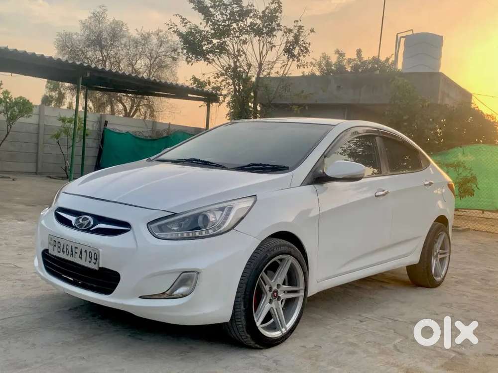 Hyundai Fluidic Verna 2013