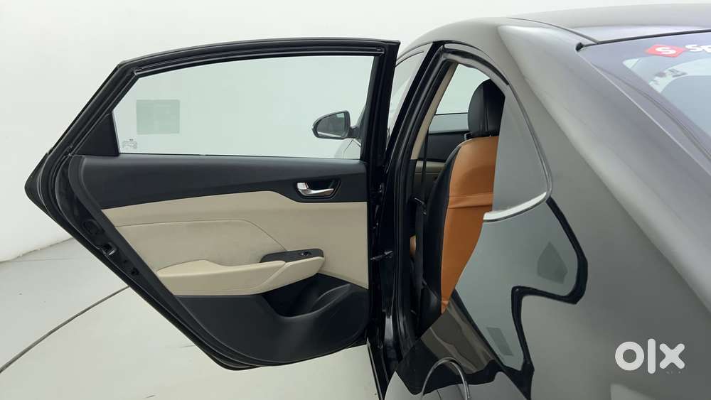 Hyundai Verna 1.5 Sx Ivt, 2020, Petrol