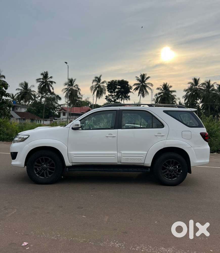 Toyota Fortuner 3.0 4x2 Automatic, 2014, Diesel