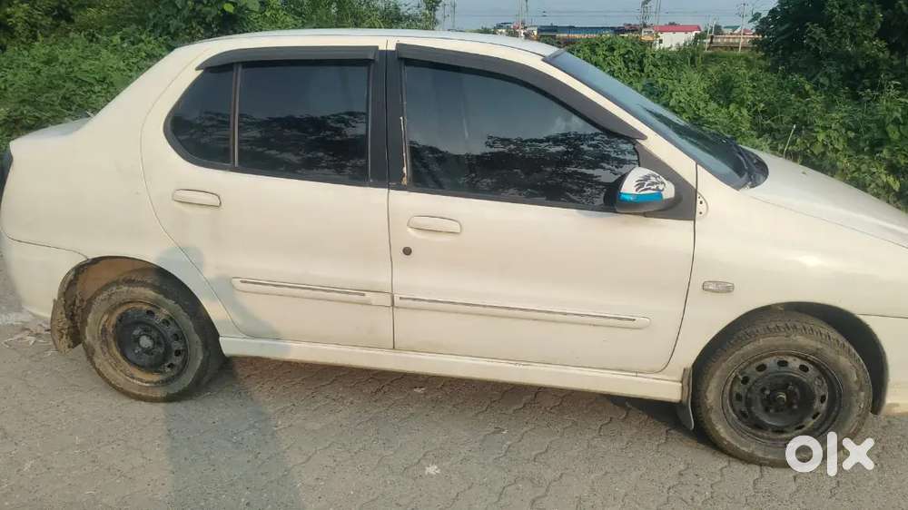 Tata Indigo Cs Gls 2011