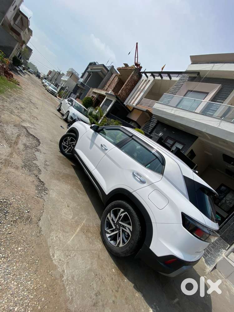 Hyundai Creta Facelift Petrol Manual 2025