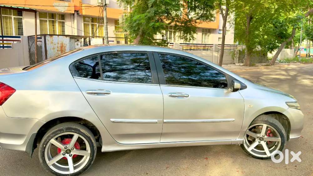 Honda City Exclusive 2013 Petrol Plus Cng With Alloy Music System