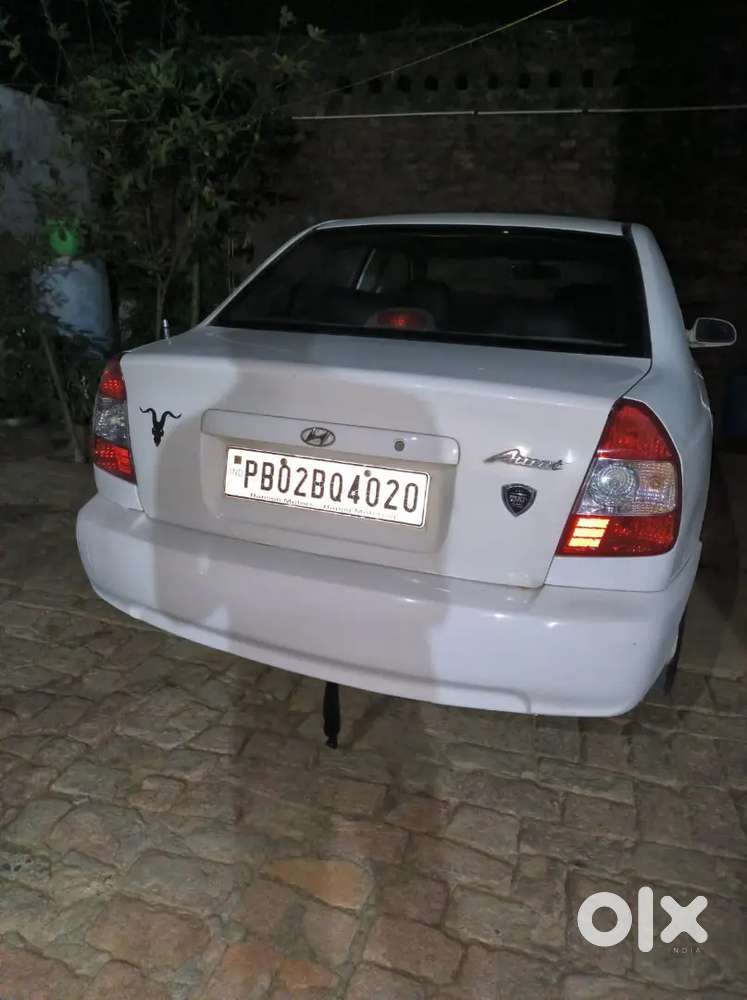 Hyundai Accent 2011 Petrol Well Maintained