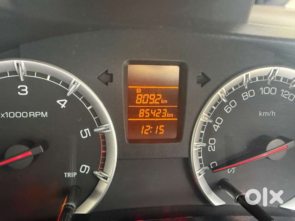 Maruti Suzuki Swift Dzire 2012 Diesel Well Maintained