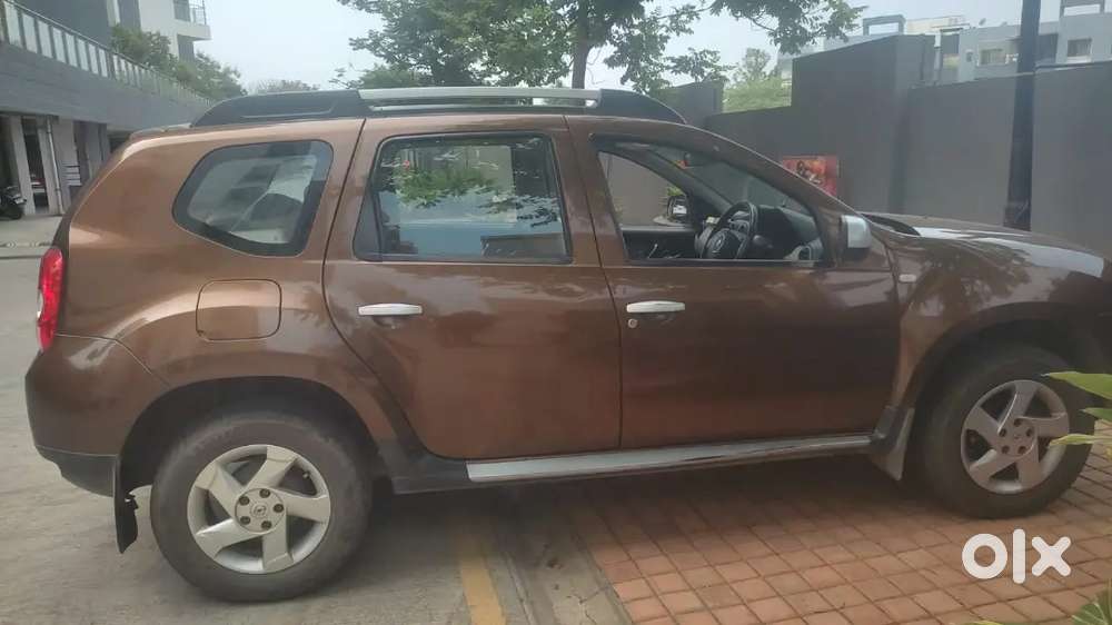 Renault Duster 2013 Diesel 140000 Km Driven