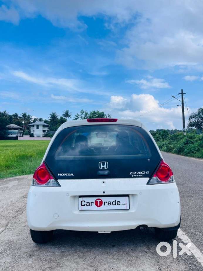 Honda Brio S Mt, 2017, Petrol
