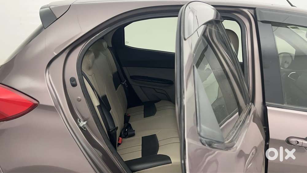 Tata Tiago Xz, 2017, Petrol