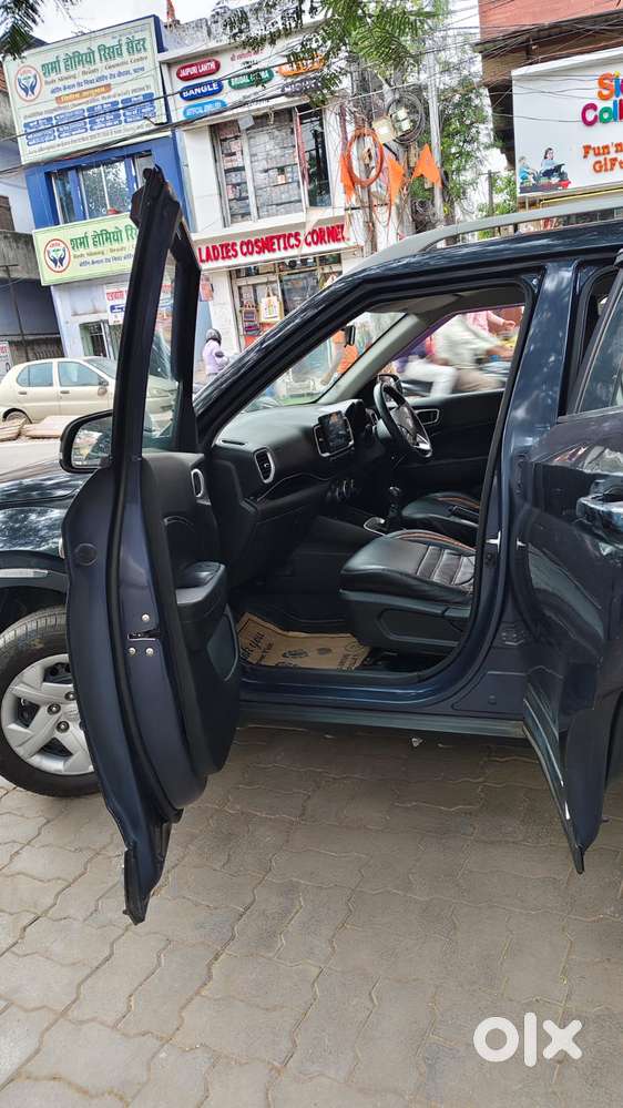 Hyundai Venue Sx Mt, 2020, Petrol