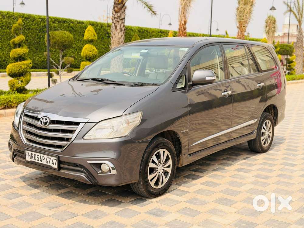 Toyota Innova 2.5 V 8 Str, 2015, Diesel