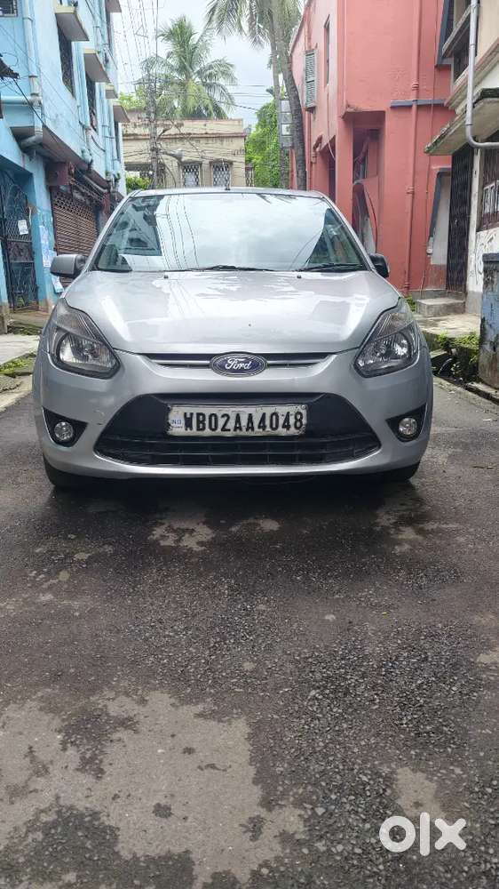 Ford Figo Diesel Zxi 2012 Tax Lifetime