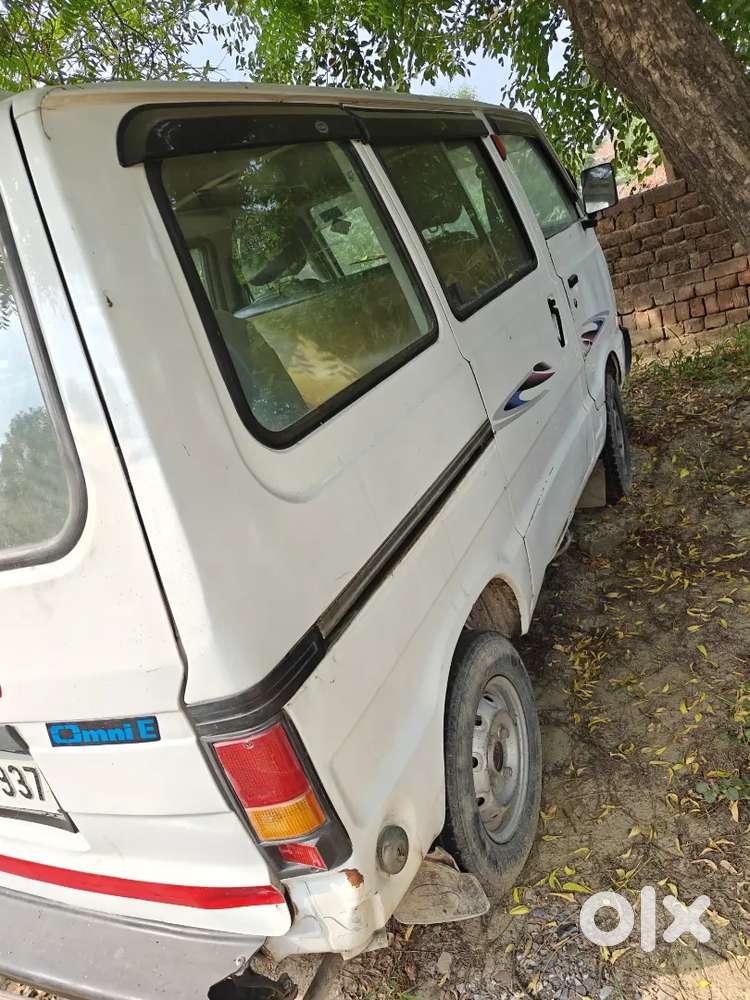 Maruti Suzuki Omni 2018 Cng & Hybrids 14900 Km Driven