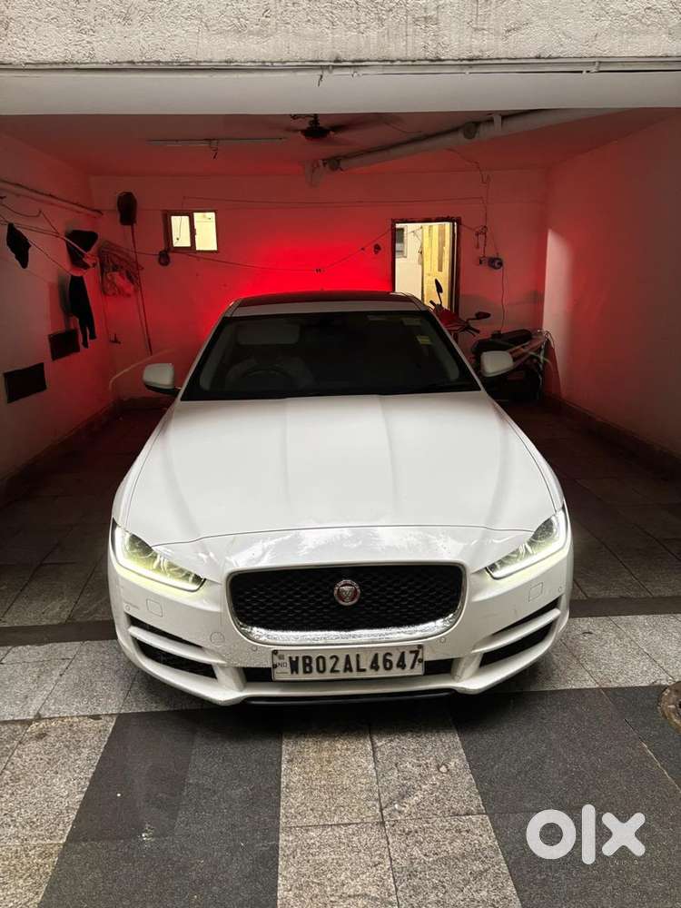 2017 Jaguar Xe Prestige Petrol Automatic