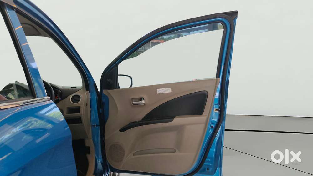 Maruti Suzuki Celerio 1.0 Vxi Amt, 2016, Petrol