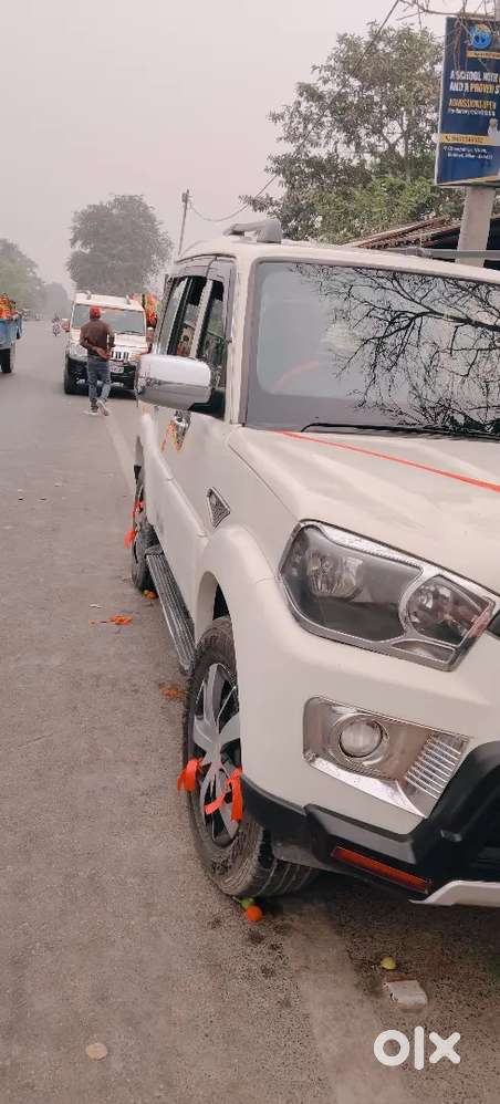 Mahindra Scorpio S5 Plus 2019