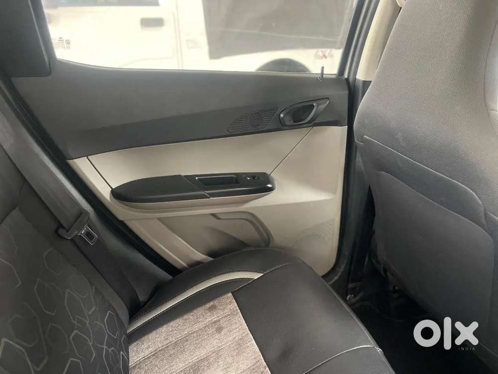 Tata Tiago 2017 1.2 Revotron