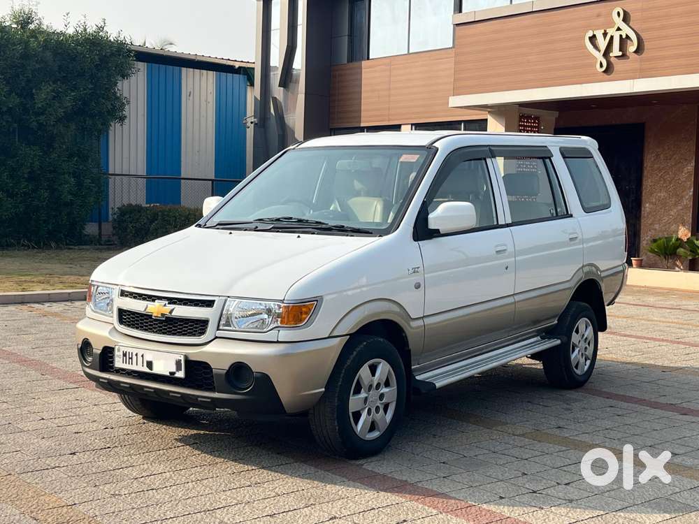 Chevrolet Tavera Lt 9 Seater, 2017, Diesel