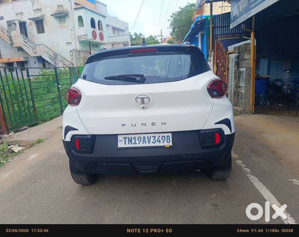 Tata Punch Creative Dual Tone Mt Sunroof, 2023, Petrol