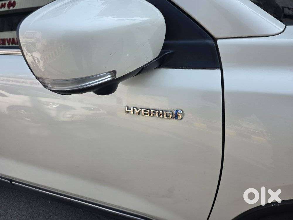 Toyota Urban Cruiser Hyryder V Hybrid Aero Edition, 2024, Petrol
