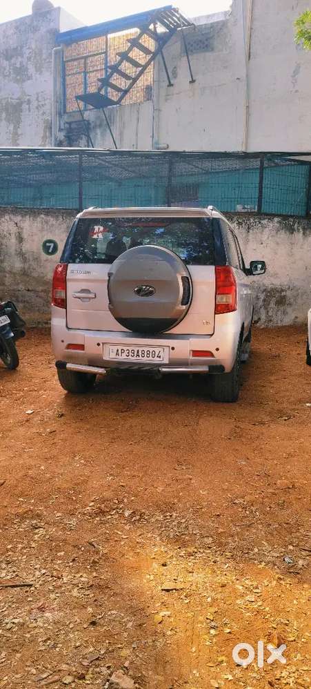 Mahindra Tuv 300 2019 Diesel 105000 Km Driven