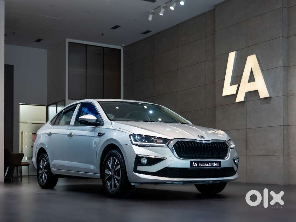 Skoda Slavia Style 1.5l Tsi Mt, 2026, Petrol