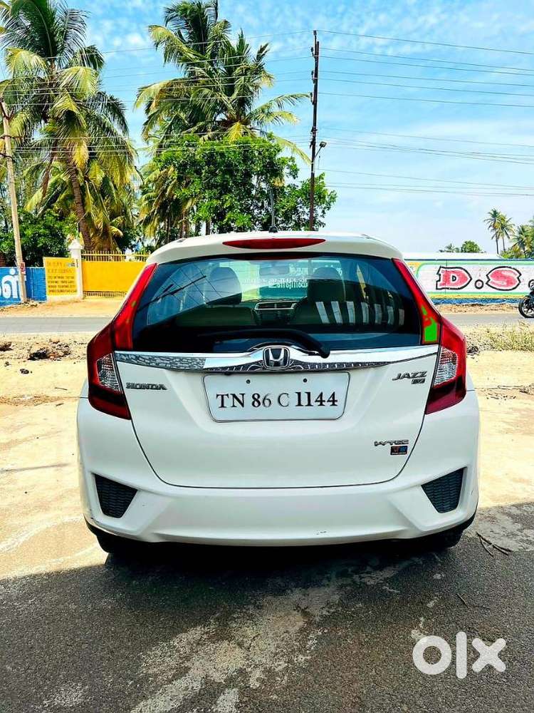Honda Jazz V Cvt, 2017, Petrol
