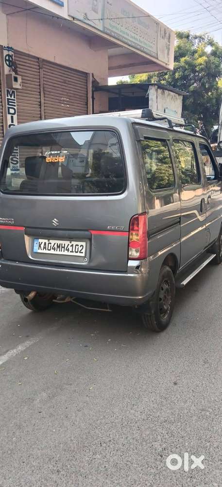 Well-maintained Maruti Suzuki Eeco Ac 2010 Petrol - Great Condition.
