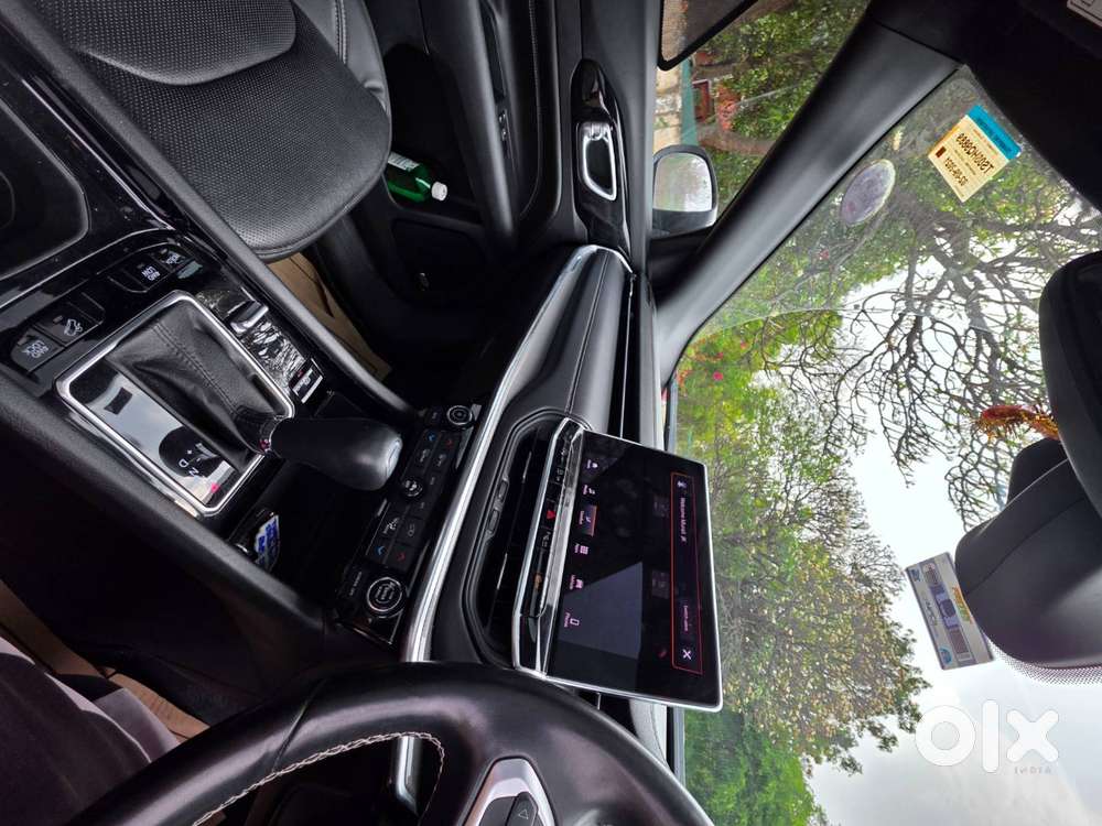 The 2021 Jeep Compass Turbo Diesel — Model S (diesel)