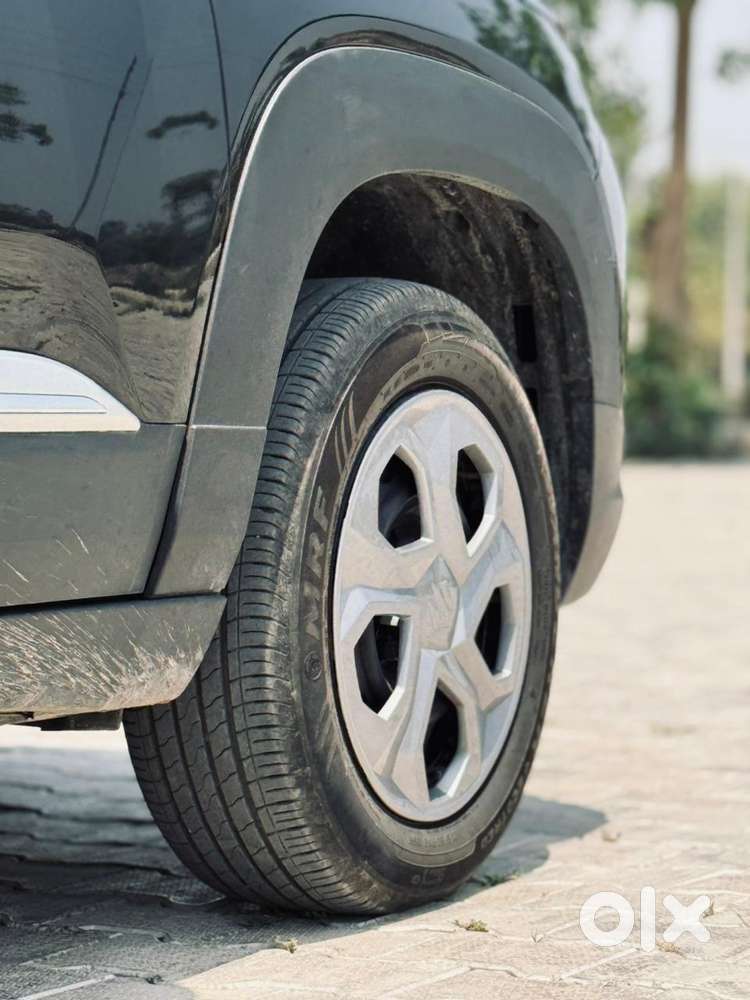 Maruti Suzuki Vitara Brezza 1.5 Vxi, 2025, Petrol