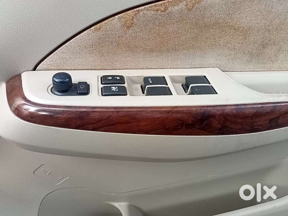 Maruti Suzuki Dzire Zdi Amt, 2017, Diesel