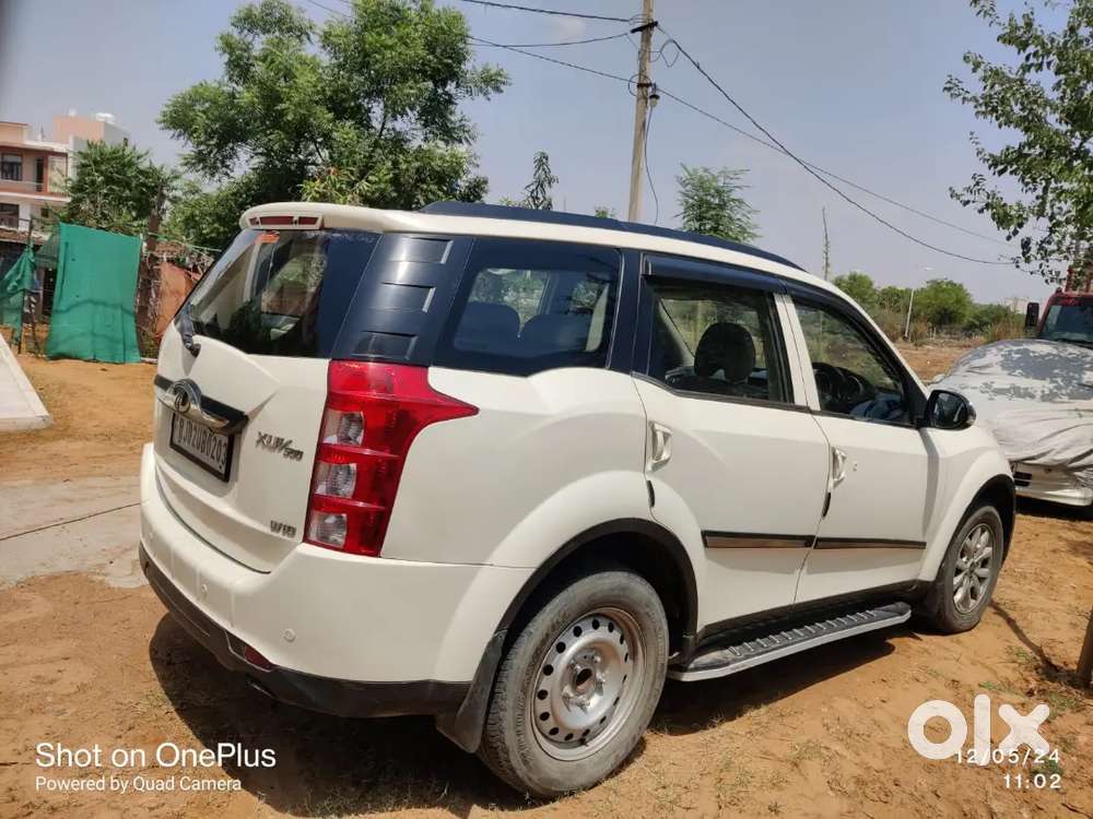 Mahindra Xuv500 2.2 W10 2015