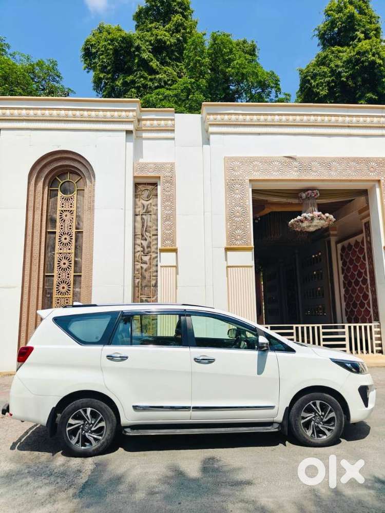 Toyota Innova Crysta 2.4 V, 2022, Diesel