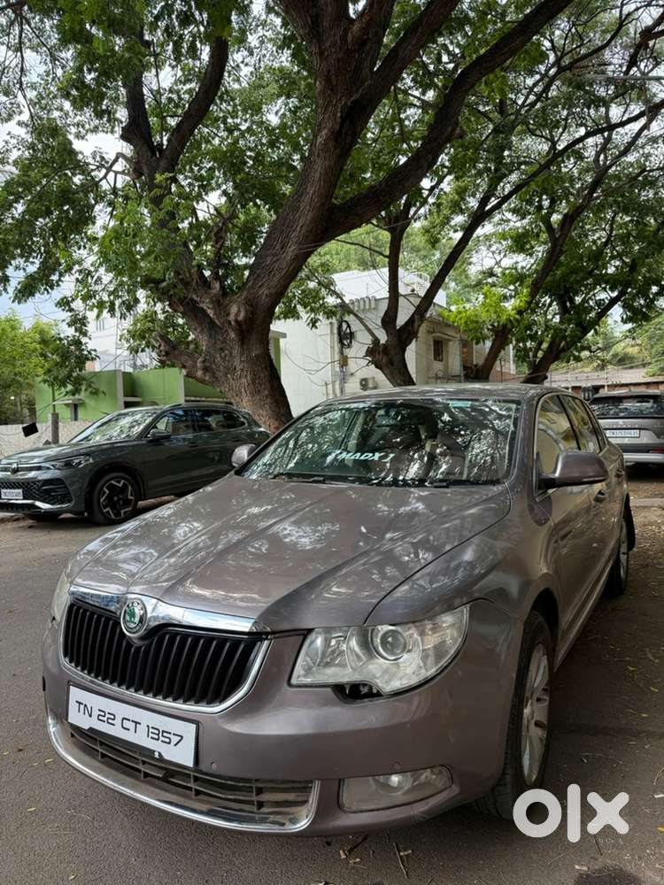 Skoda Superb 2012 Model Diesel Automatic