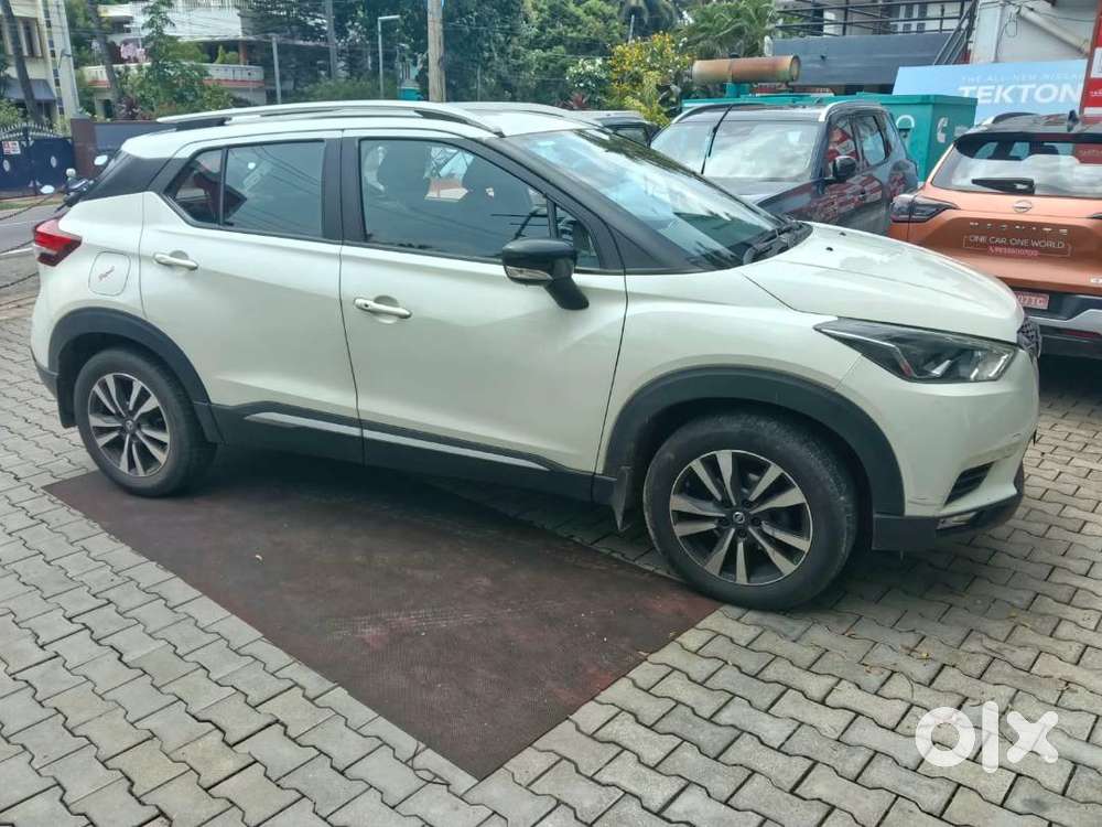 Nissan Kicks Petrol 2020