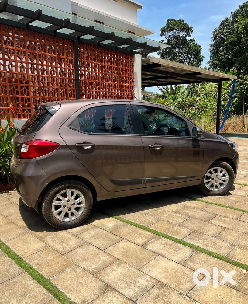Tata Tiago Xza Automatic