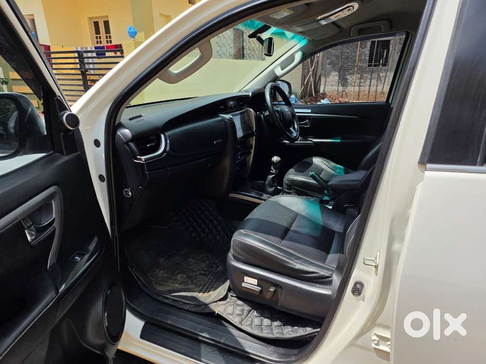 Toyota Fortuner 4x2 Mt 2.8 Diesel, 2021, Diesel