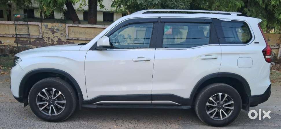 Mahindra Scorpio-n 2.0 Z8 L Petrol At 7 Str, 2025, Diesel