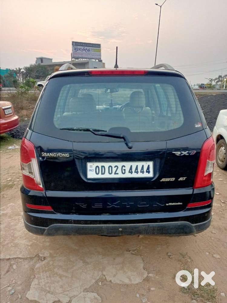 Mahindra Rexton, 2013, Diesel