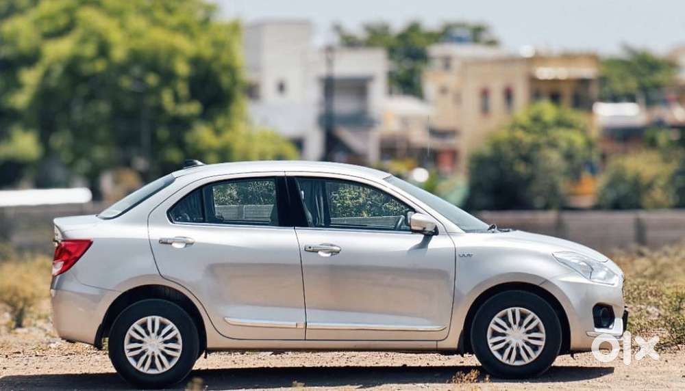 Maruti Suzuki Dzire 1.2 Lxi, 2019, Petrol