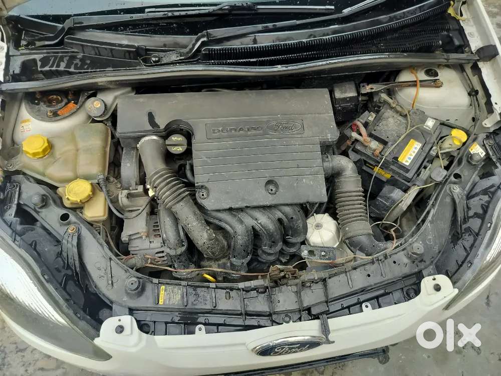 Ford Figo 2013 Petrol 80000 Km Driven 2027 Tk Passing