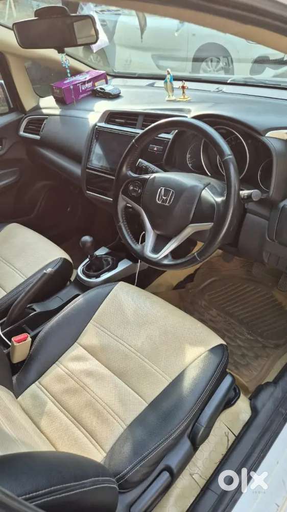 2017 Model Honda Jazz Well Maintained Petrol 79000 Km Driven