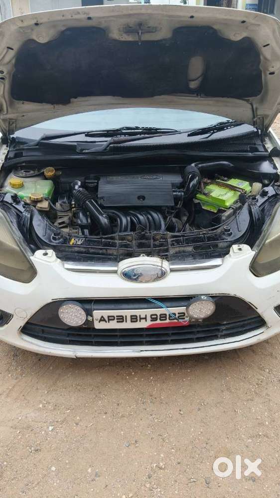 Ford Figo 1.2p Ambiente Mt, 2010, Petrol